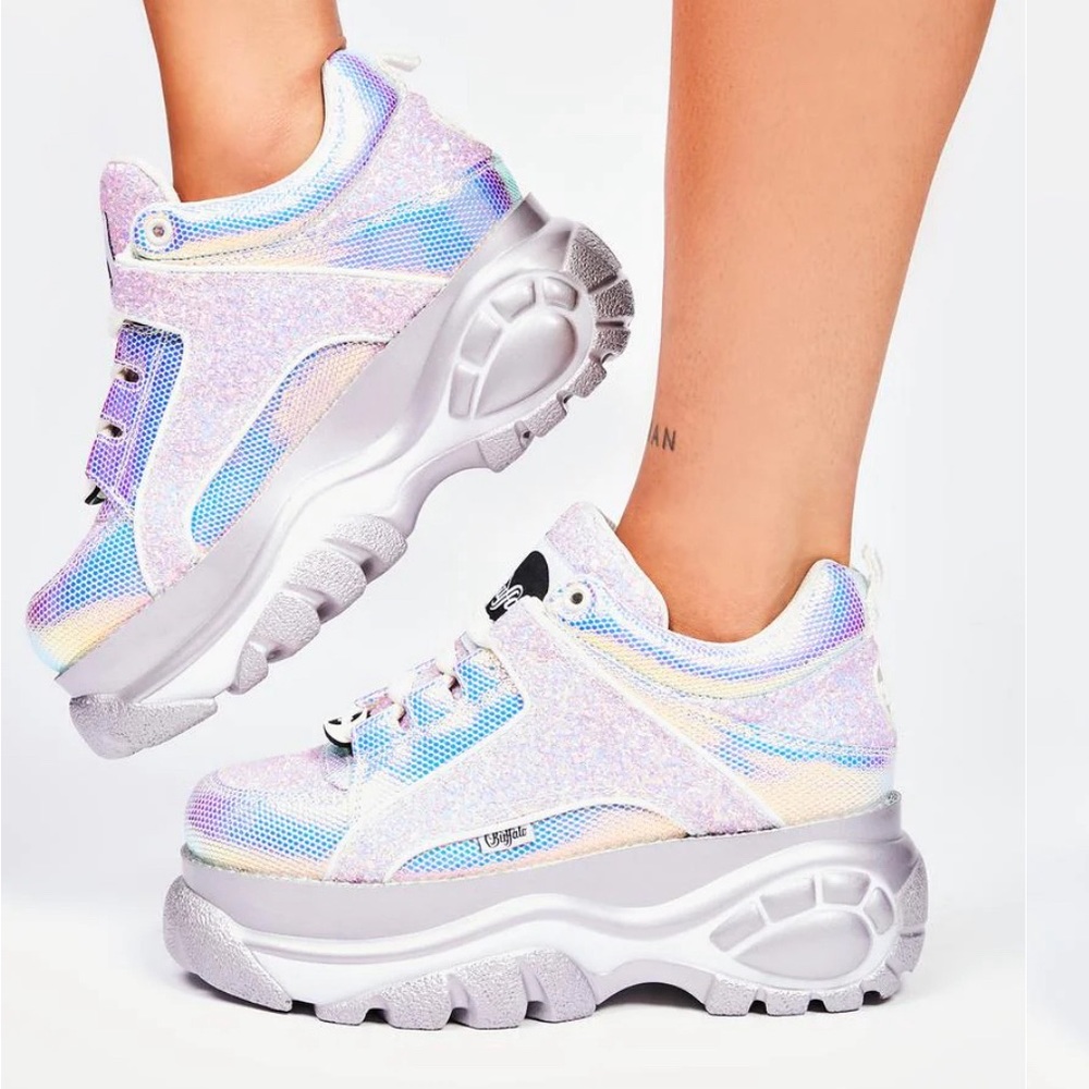 Buffalo London Holographic Glitter Platform Sneaker (Women’s Size 7)